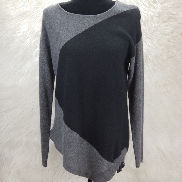 Peck & Peck Sweaters - Peck & Peck Cashmere Sweater
